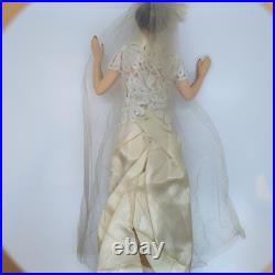 12 Vintage Countertop Display Bride Mannequin Wedding Dress Advertising 12 Vintage Countertop Display Bride Mannequin Wedding Dress Advertising