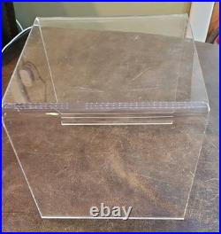 5 Piece Set Of Vintage Lucite Clear Acrylic U Cubes Riser Retail Store Display