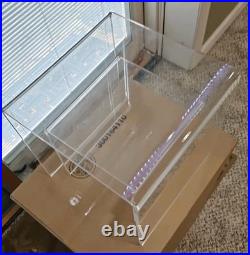 5 Piece Set Of Vintage Lucite Clear Acrylic U Cubes Riser Retail Store Display