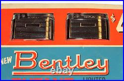 5 Vtg Unused Bentley Butane Cigarette Lighters In Store Counter Display! Austria