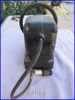 Eisemann magneto antique vintage counter top sales display Hand crank. AM type