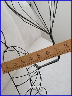 FAB Vintage Wire Hat Display Stand for Wall