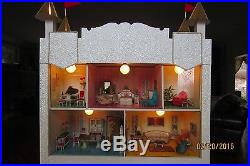 Ideal Petite Princess Fully Furnished Store Display Dollhouse (1964)