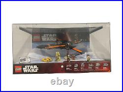 Lego Store Display Star Wars Poe's X-Wing Fighter 75102