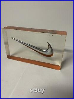 Nike Vintage Retro 90s Swoosh Display Resin Casting Rare Limited Retailers Only