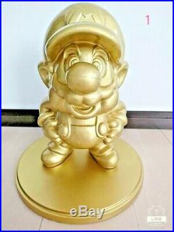 Nintendo Super Mario Gold Figure Store Display Novelty statue vintage