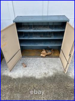 ORIGINAL Vintage BLUE STREAK CABINET Ignition Service Garage W / Key