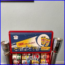 VINTAGE 40s RAY-O-VAC BATTERY METAL STORE DISPLAY, WITH 36 D CELLS