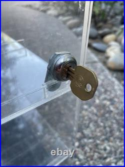 VINTAGE 90s SUNGLASSES ACRYLIC COUNTER STORE ROTATING CASE DISPLAY FREESTYLE USA