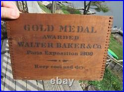 VINTAGE ORIGINAL EST 1780 WALTER BAKER & CO. CHOCOLATE FINGER JOINTED BOX c1900