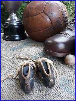 Very Rare, vintage 3.75 Salesman sample leather footbal shoes with leather cleat