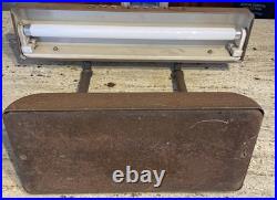 Vintage 1940s Sheaffer's Pen Store Display Lighted Advertising Metal Desk Lamp Vintage 1940s Sheaffer's Pen Store Display Lighted Advertising Metal Desk Lamp