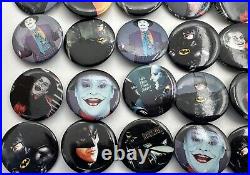 Vintage 1989 Batman Movie Button Pin Pinbacks Box Nicholson Joker Keaton 106 pcs