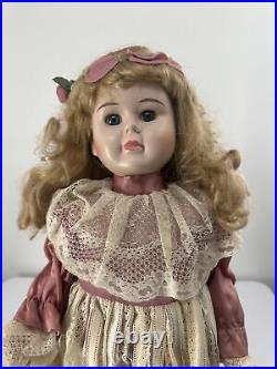 Vintage 25 Animatronic Mechanical Porcelain Doll Store Display Works