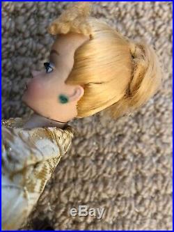 Vintage Barbie #3 Store Display Doll withUpdo. BLUE Eyeliner