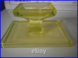 Vintage Clarks Teaberry Gum Uranium/Vasoline Glass Store Display Tray MINT