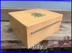 Vintage Curlee Clothes Clothing Co. St Louis, MO Countertop Wooden Display Box