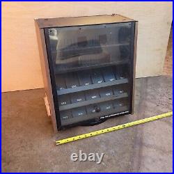 Vintage EVEREADY Batteries Spinning Counter Top Display Case 14 x 12 x 17