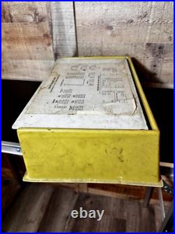 Vintage Fender String Display