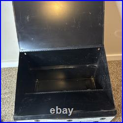 Vintage Gates Fuel Windshield Vacuum Lines Metal Cabinet Advertising Display