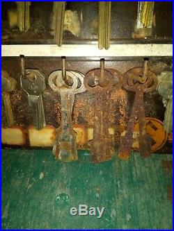 Vintage General Store Hardware 1940s Locksmith Key Blank Display With Keys Nice