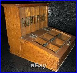 Vintage HUNT PEN Counter Display Case