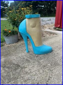 Vintage High Heel Pump Shoe Store Display Circa. 1950's -60's Amazing! Rare