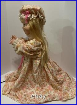 Vintage Mechanical Animatronic Store Display Doll Hand Painted Face Adorable 28