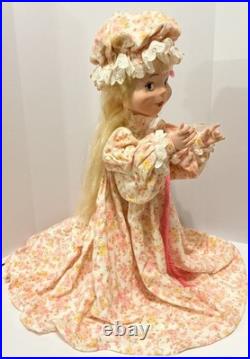 Vintage Mechanical Animatronic Store Display Doll Hand Painted Face Adorable 28