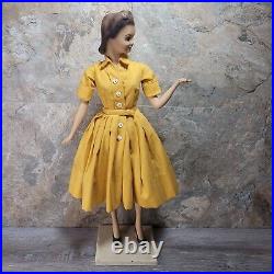 Vintage Plaster Doll Counter Store Display Mannequin 1940s Dress 19 Advertising