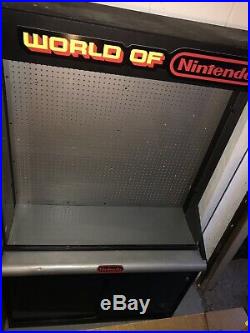 Vintage World Of Nintendo Store Display Cabinet Case NES SNES N64 ToysRus KBtoys