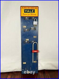 Vintage Yale And Towne Padlock Lock Store Advertising Display Board