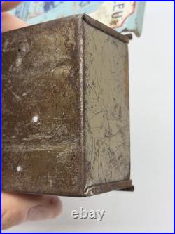 Zig-Zag Blue Cover Metal Display Holder/Dispenser wear rust vintage